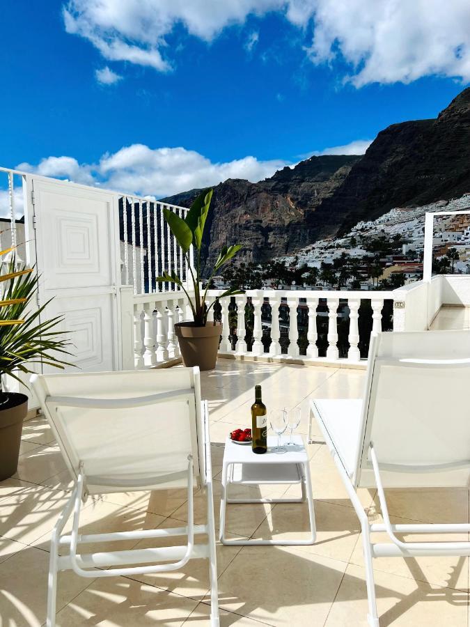 Luxury Penthouse With Breathtaking Views And Huge Private Terraces Puerto de Santiago (Tenerife) Exterior foto
